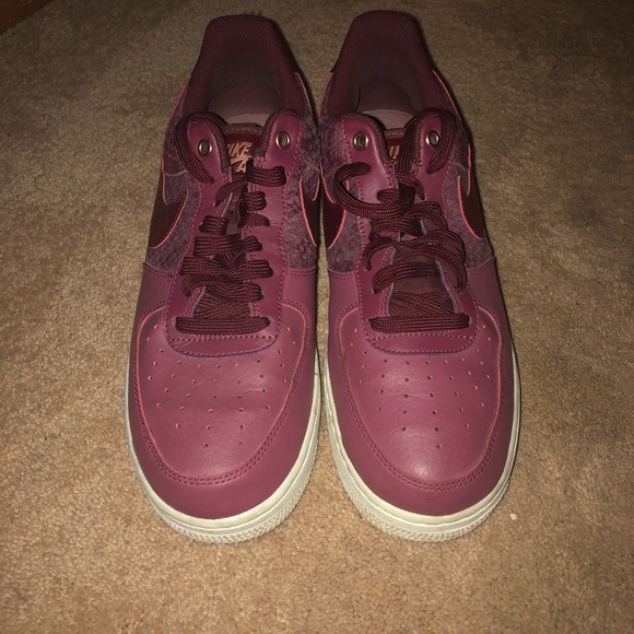 Nike Air Force ones - Picture 2 of 5